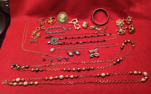 Lotto gioielli avon vintage - gioielli,