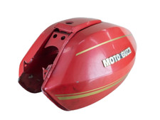 Moto Guzzi 850 T3 petrol tank