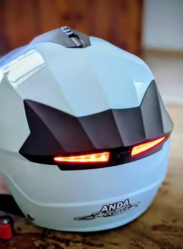 Casco moto con - ✨,