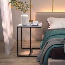 Comodino a forma di C art