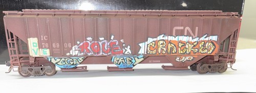 Graffiti personalizzati scala