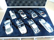 CORGI TOYS * VALIGIA JAMES