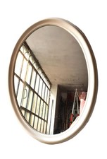 SPECCHIERA OVALE CON CORNICE