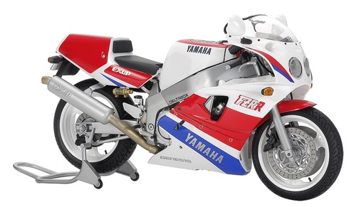 Moto tamiya - 1/12,