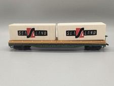 VINTAGE - A.T. & S.F. RAILROAD 90806 - FLATBED RAIL CAR W 2 TRAILERS - HO SCALE