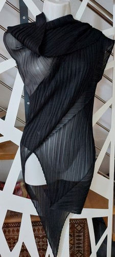 I miyake pleats please - *****i.miyake,