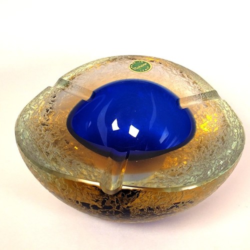 Posacenere corroso design - posacenere, "corroso",