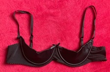 SEXY FETISH MAN SISSY CROSSDRESSER OPEN BRA