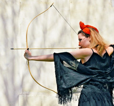 Piccolo arco ricurvo per tiro