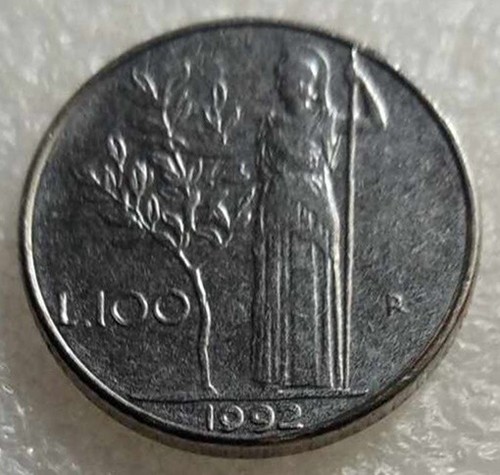 Moneta piccola 100 - 100, lire