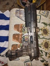 Pistola a sfera vernice grigio