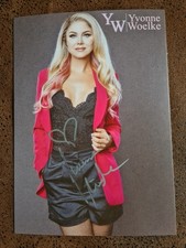 Biglietto autografo "YVONNE