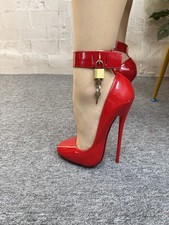 Scarpe con tacco alto punta