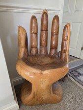 Sedia a mano in legno artigianale: arte funzionale, seduta accento scultoreo