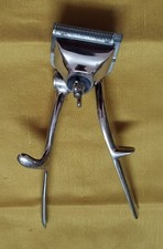 Taglia Capelli Manuale Antico