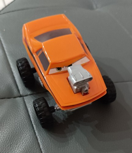 Snot rod cars kinder gran - cars,