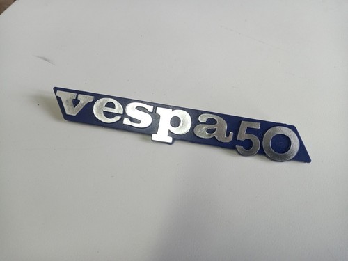 Targhetta laterale vespa 50 - ",