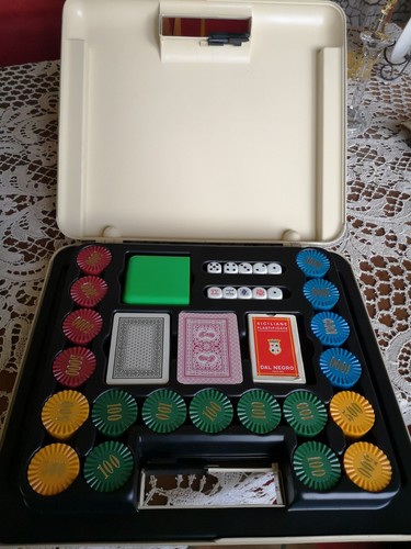 Valigetta gioco usata 285 - usata,,