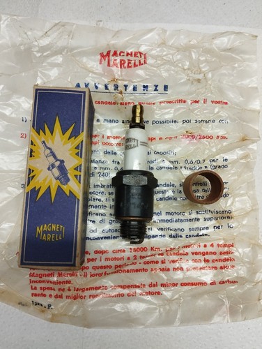 Candela spark plug magneti - candela,
