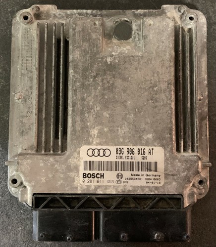 Calculateur moteur audi - calculateur,