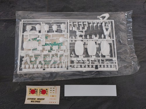 Figurine militari multipose