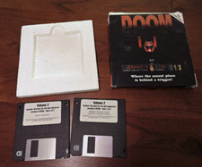 Doom 1 i scatola dischetti