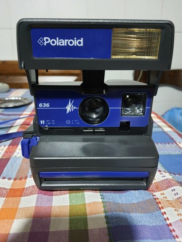Polaroid 636 close camera - 636,