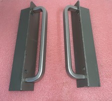 Coppia MANIGLIE CON ANGOLARE PER RACK 5 Unita  . Tutto In Alluminio.