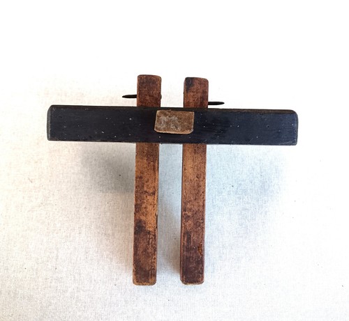 Antico accessorio legno da - in,