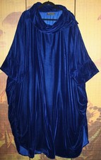 HAMPSTEAD BAZAAR O/S sontuoso