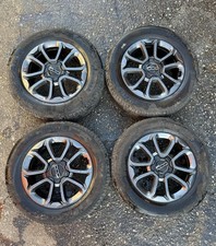 Cerchi In Lega Con Gomme Fiat 500x Da 16 (215/60/16)