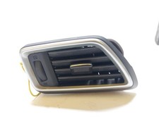 687604EA0A BOCCHETTA AERAZIONE DX LATERALE NISSAN QASHQAI (J11) 1.5 DCI 8V MAN 6