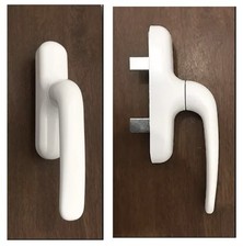 Maniglia cremonese GIESSE EURO Bianco RAL 9010  Interasse Cm 10,5.