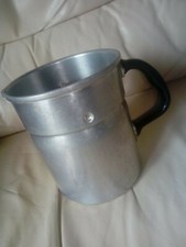 Antico pentolino bollitore in alluminio