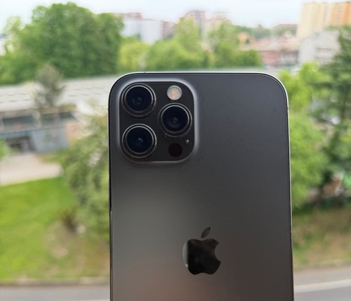 Apple iphone pro smartphone - iphone,