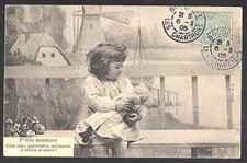 Bambina con bambola - cartolina viaggiata nel 1905 - poupée , doll .Puppe  