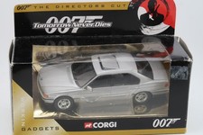 CORGI TOYS * BMW 750i * BOND