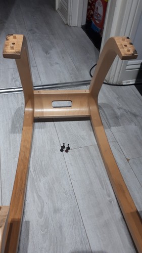 Sedia inginocchiata originale