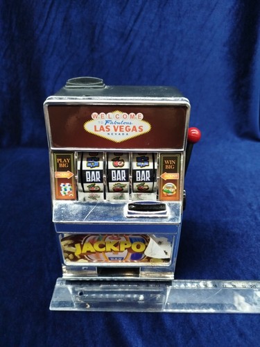 Salvadanaio slot machine