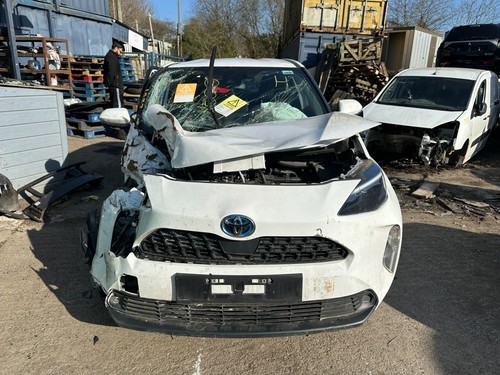 Toyota yaris cross 2021 - yaris,