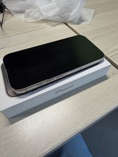 Apple iPhone 16 Pro 256GB  - Titanio
