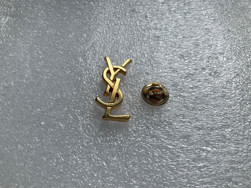 Pin ysl yves saint - pin’s, laurent