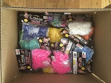 NIB LOOM BANDZ LOT 70