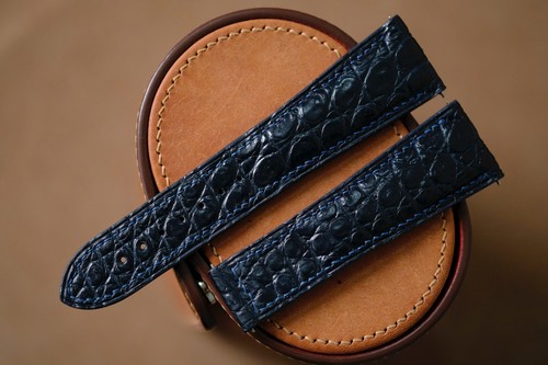 Cinturino orologio fatto - , a