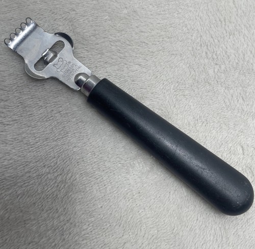 Pampered chef lemon zester - chef,