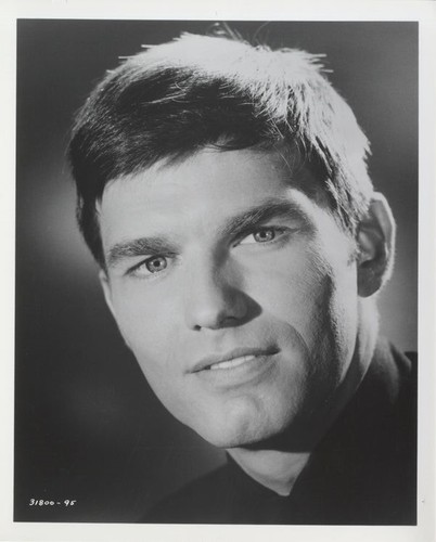 Adam kent mccord ufficiale - adam, 12
