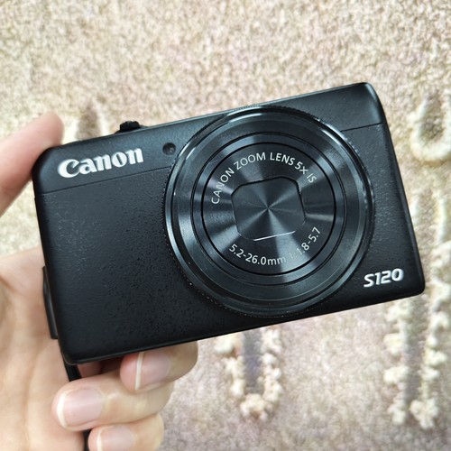 Nuova fotocamera digitale - 90%nuova,