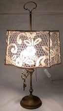 Lampada Antica Lucerna  Fiorentina in ottone Con Paralume Tessuto Intaglio 