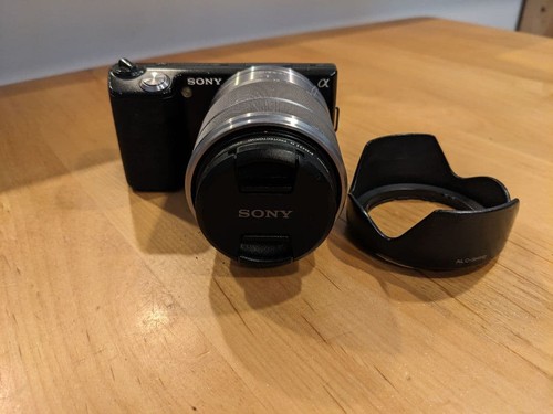 Sony nex console - nex-5, lens