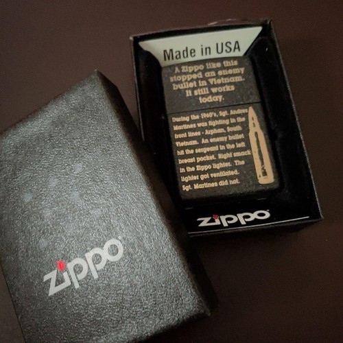 Zippo black crackle - black,
